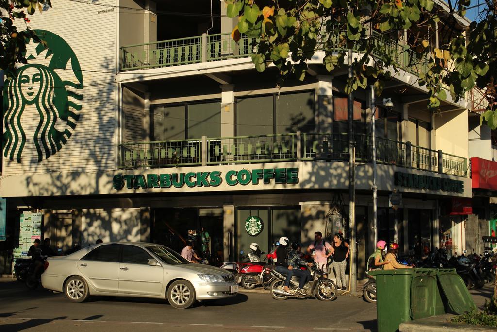 Z'S Hostel At Tha Phae Gate Chiang Mai Buitenkant foto
