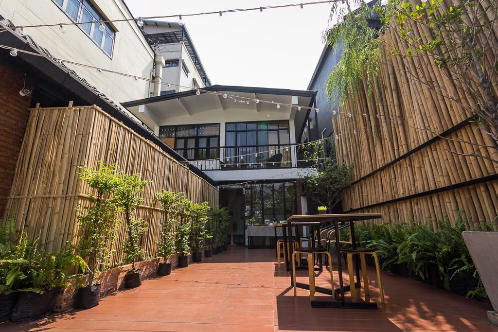 Z'S Hostel At Tha Phae Gate Chiang Mai Buitenkant foto