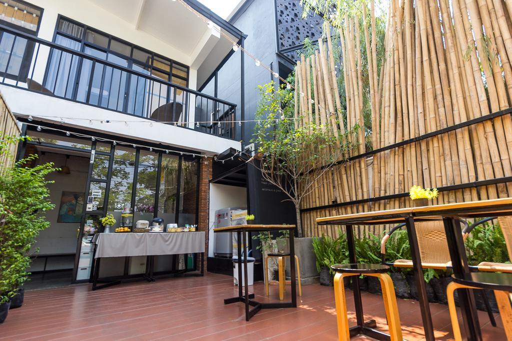 Z'S Hostel At Tha Phae Gate Chiang Mai Buitenkant foto